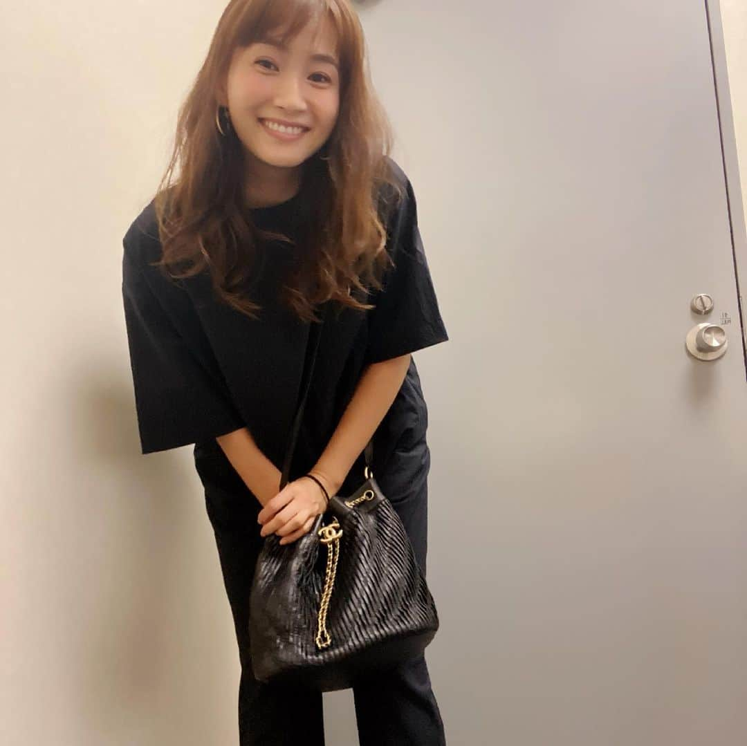 藤本美貴さんのインスタグラム写真 - (藤本美貴Instagram)「このセットアップ さらさらでだーいすき♡ 3色買い！笑 白、紺、グレー！！笑  #norc」6月10日 17時17分 - mikittyfujimoto