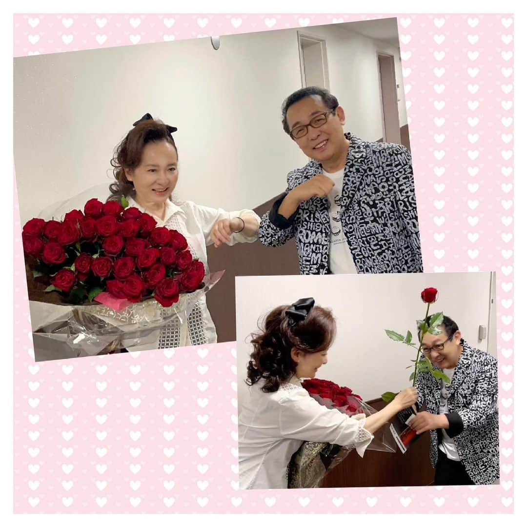 さだまさしさんのインスタグラム写真 - (さだまさしInstagram)「前橋汀子さんと📸 同じホールで前橋さんのコンサートがあり、花束をお届けしたら、とても喜んで下さりお返しを頂戴しました🌹 久しぶりにお目に掛かれて、とても嬉しかった😍 . #前橋汀子 #さだまさし #sadamasashi #川口総合文化センターリリア」6月10日 23時32分 - sada_masashi