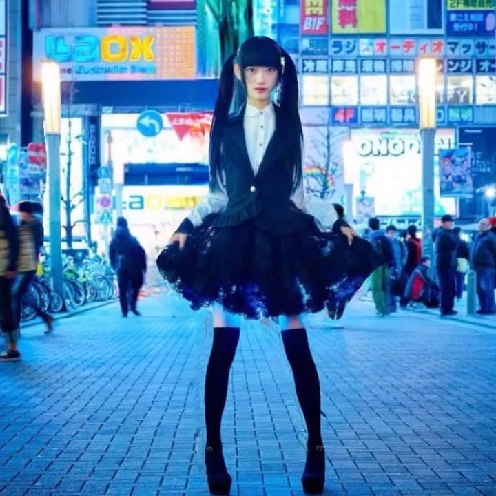 阿知波妃皇のインスタグラム：「Hikaru Skirt 2015  #akihabara」