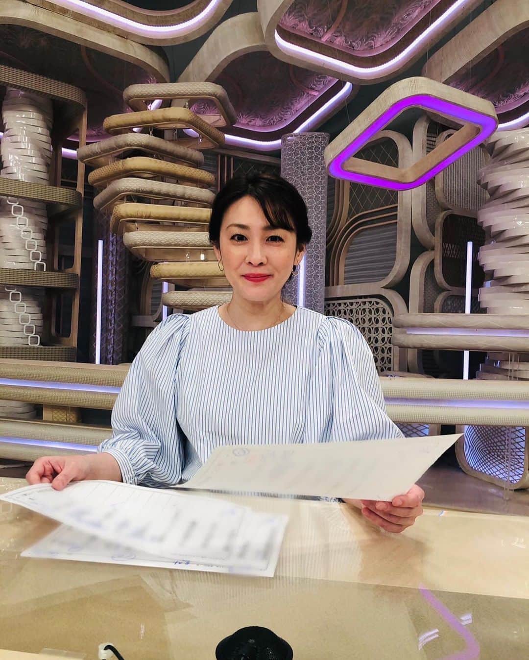 フジテレビアナウンサーのインスタグラム：「. 今日5月18日は、5(こ)10(と)8(ば)の語呂合わせから 「ことばの日」。  「ことば」を大切に、日々ニュースをお届けしています。  #今日は何の日 #ことばの日 #フジテレビアナウンサー #斉藤舞子」