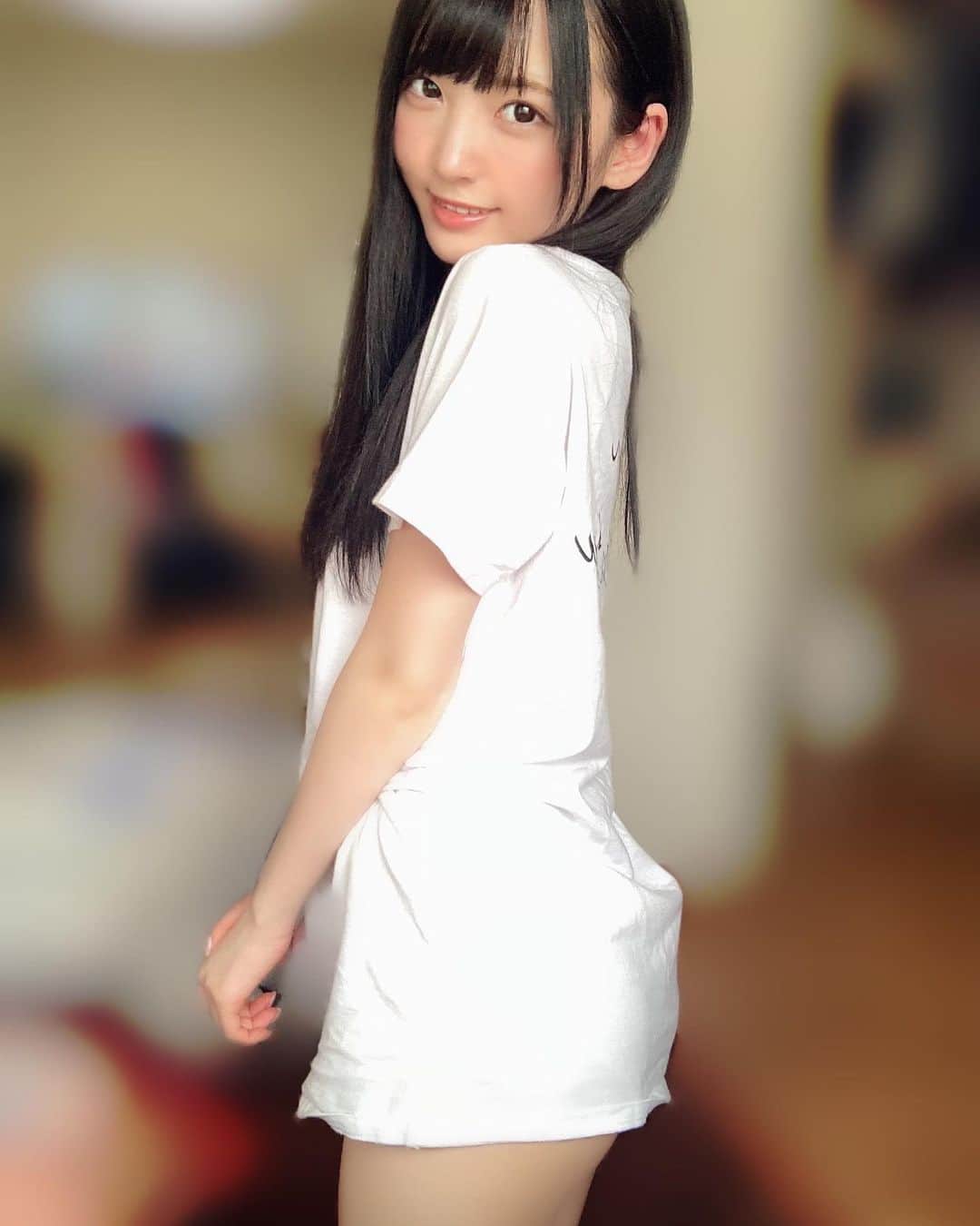 白石夢来さんのインスタグラム写真 - (白石夢来Instagram)「彼女にポニーテールが見たくてお願いしたら . . . . . . . . . . . . .   #由良ゆら#グラビア#gravure #japanesegirl #selfie #model #モデル#性感#性感內衣 #animegirl #cosplay #셀카 #彼女感#彼氏目線」5月18日 16時54分 - yurayura_yuuura