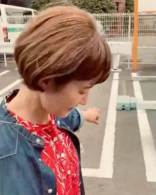 古村比呂のインスタグラム：「ヘアチェンジしました  #ヘアメイクワッズ #古村比呂」