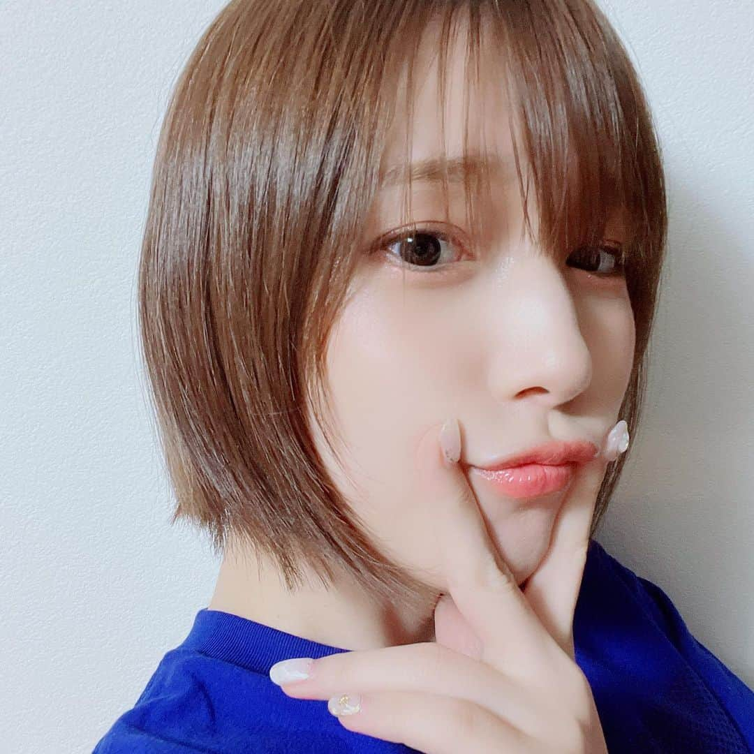 内田真礼のインスタグラム：「あおい日🟦 #そんだけ #そういう日」