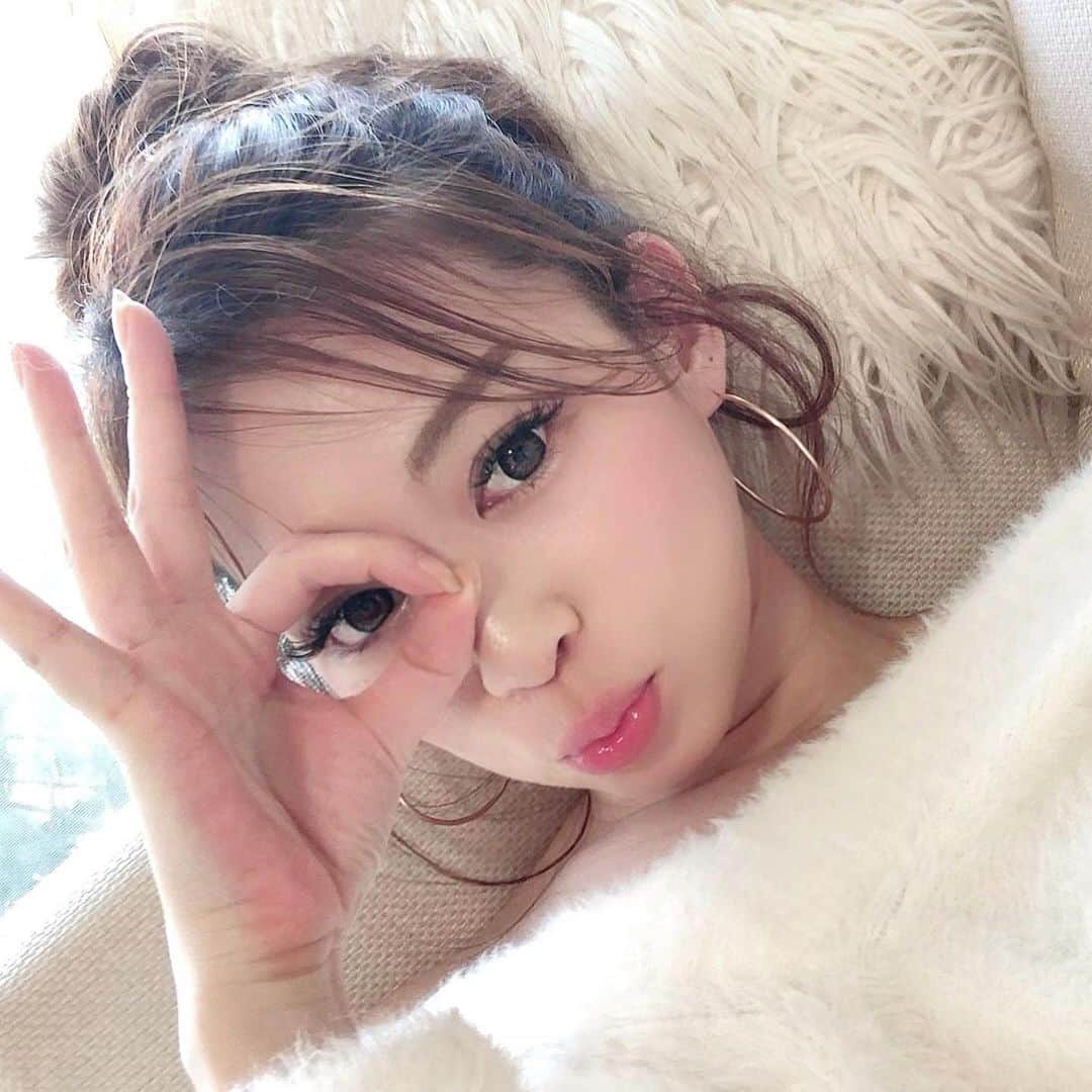 長谷川唯のインスタグラム：「・ ・ しあわせなニュースは、胸いっぱいな幸せだね🥰同じゆいだから続いて私もhappyな事が起こるね、これは🙈笑❤️  ・ ・ #happy #smile #love #準備ok #today #me #instagood」