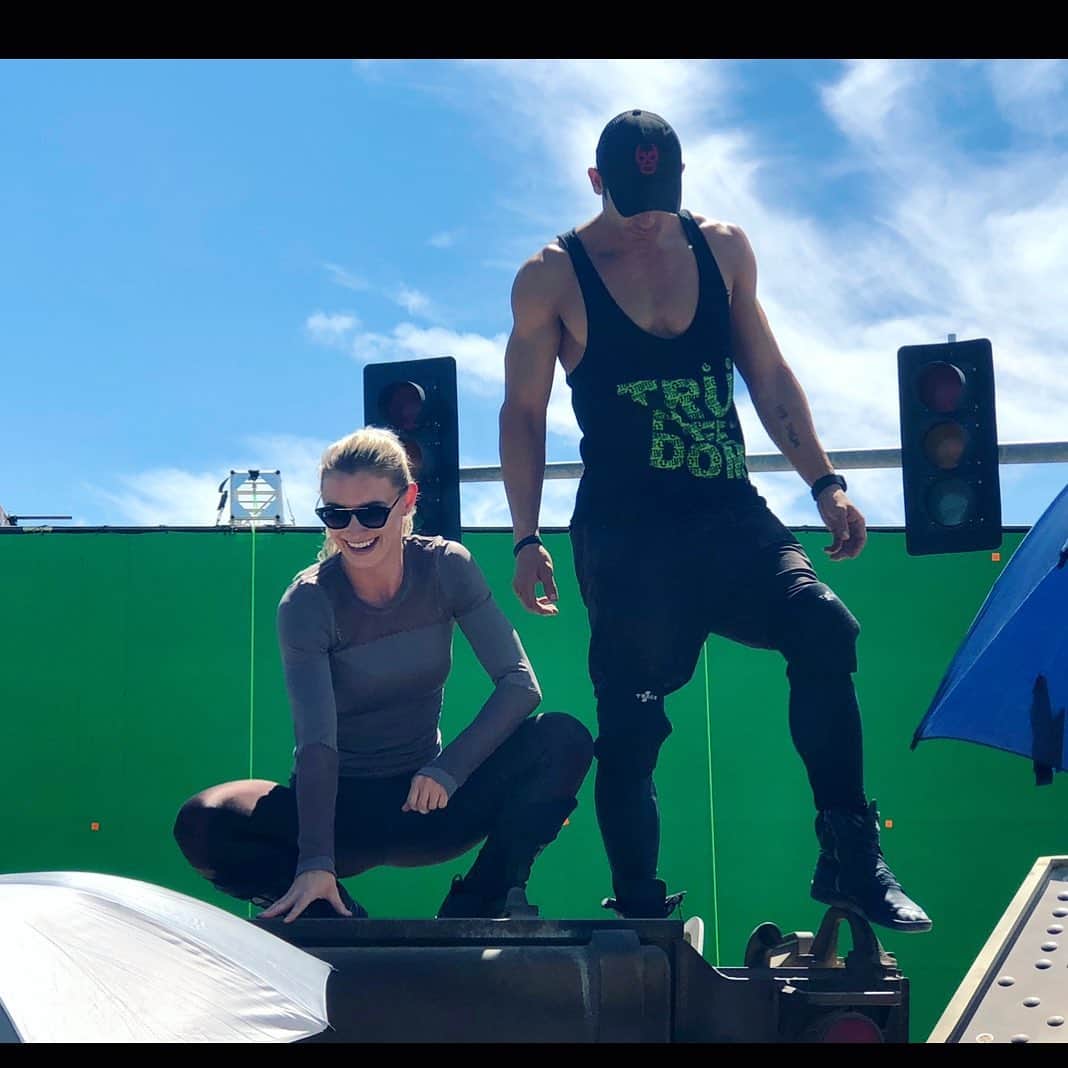 ギャレット・ディラハントのインスタグラム