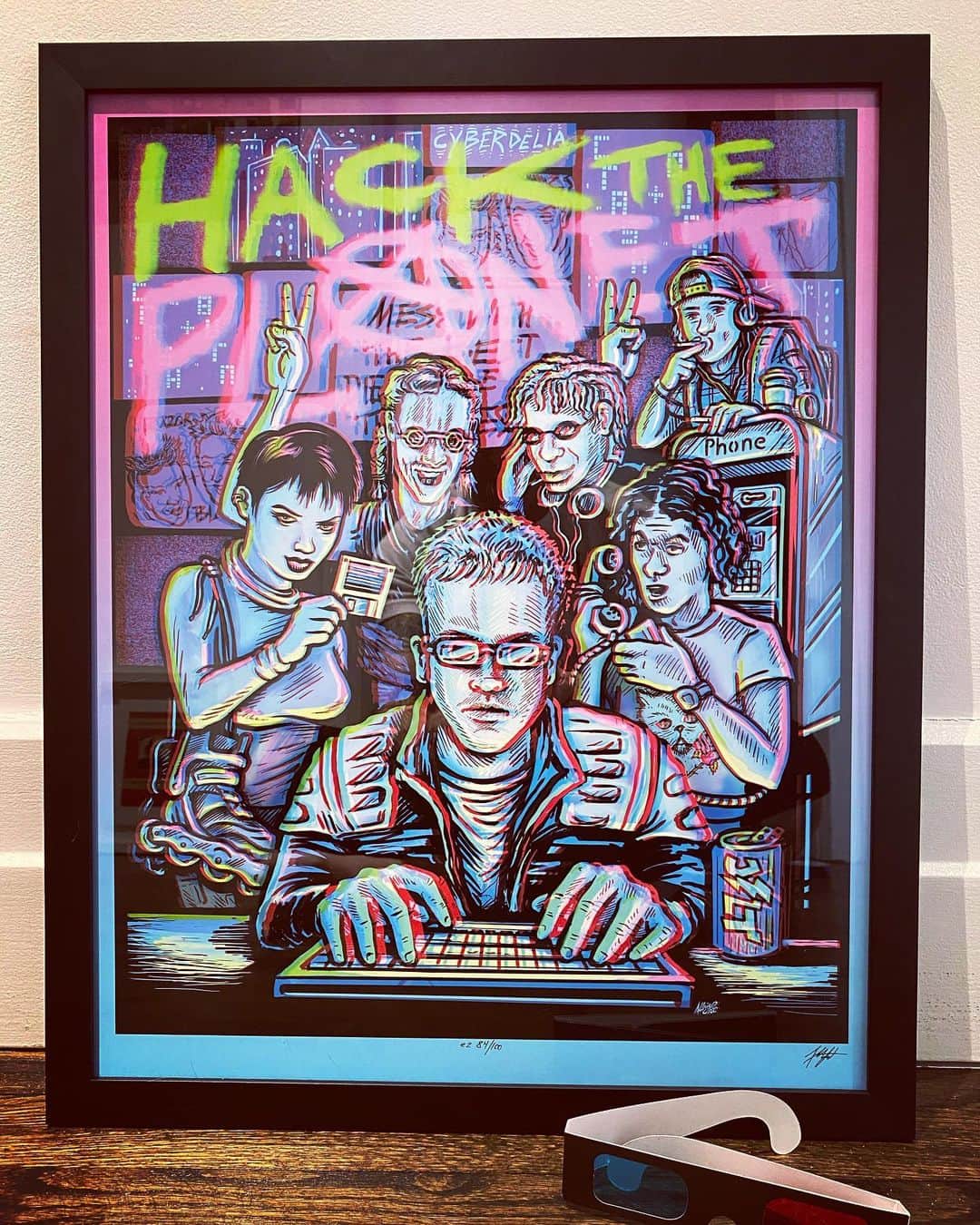 ジョニー・リー・ミラーのインスタグラム：「Purchased this fab 3D Hackers poster from the wonderful @bradalbright bringing back the most glorious of memories. Glasses included! HTP.」