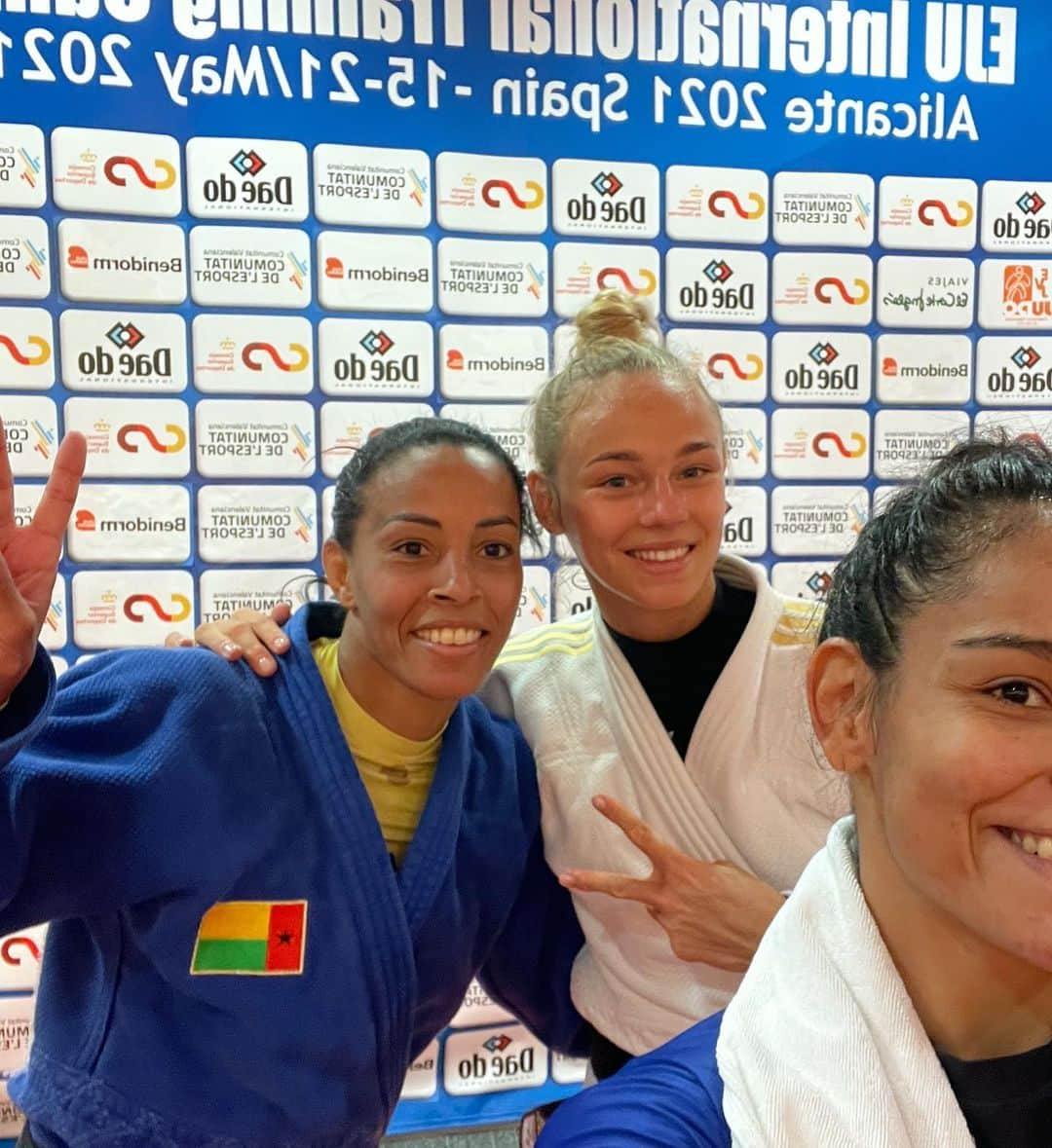 ダリア・ビロディドさんのインスタグラム写真 - (ダリア・ビロディドInstagram)「The best judo training camp is back🇪🇸😍💪🏻🔝 happy to be here! #judo #spain #trainingcamp」5月20日 3時22分 - dariabilodid7