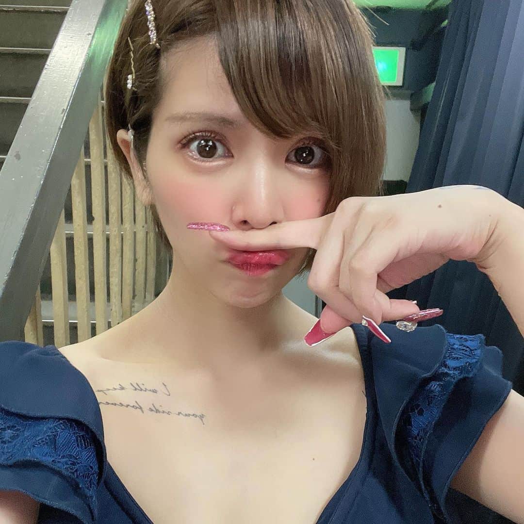 坂口杏里のインスタグラム：「早起きからの  ドレスチェンジー！  朝キャバ→SUI 東京都新宿区歌舞伎町2-10-4 ジェストビル 2F  写真、ライン交換、お喋り しましょこ😮💕  朝キャバSUI→ 03-6457-3556」