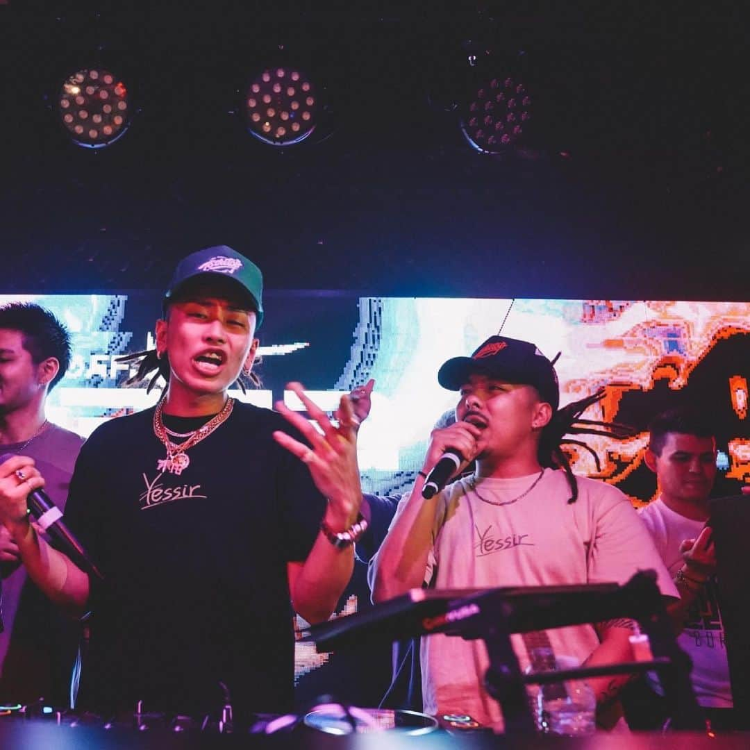 ¥ellow Bucksさんのインスタグラム写真 - (¥ellow BucksInstagram)「名古屋 Let's get it🔥#Yessir #InDaClub #NewEra #TTTG」5月20日 13時01分 - yellowbucks_tttg