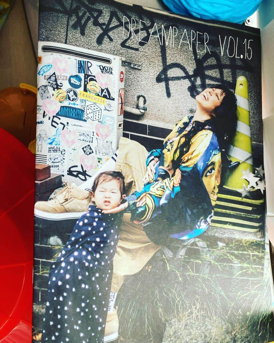 AIのインスタグラム：「掃除したら出てきたw 3年くらい前の☮️ With heiwa 💜💜💜and haqua in my stomach 🤰っw  #dreampaper  @dreampaper_official」
