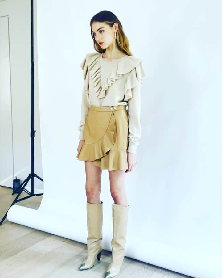のインスタグラム：「Double✖️Ruffle #CocoRibbon #NewSeason #FrenchGirl」