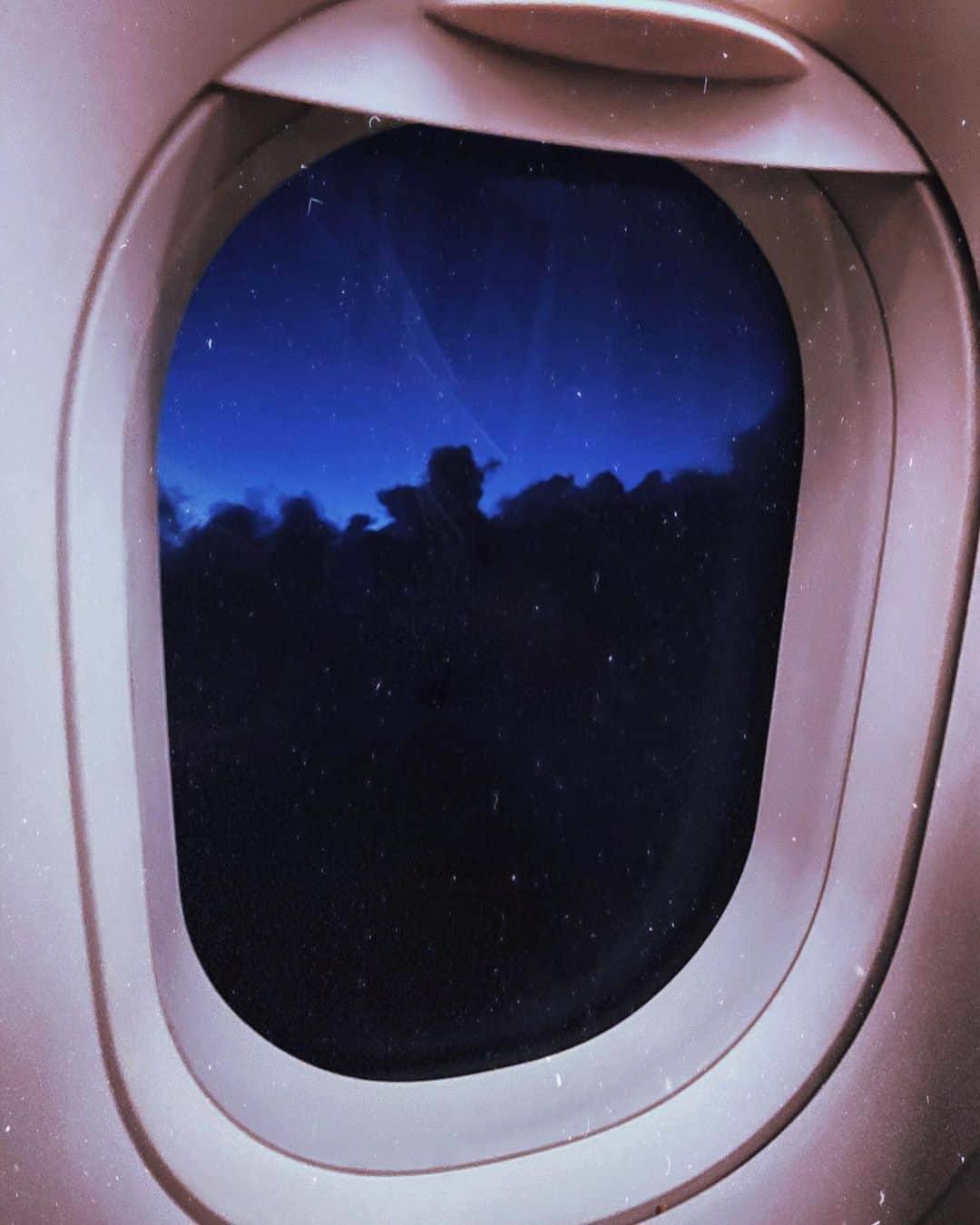 オ・ジウンさんのインスタグラム写真 - (オ・ジウンInstagram)「💫」5月20日 21時53分 - gini_s2_