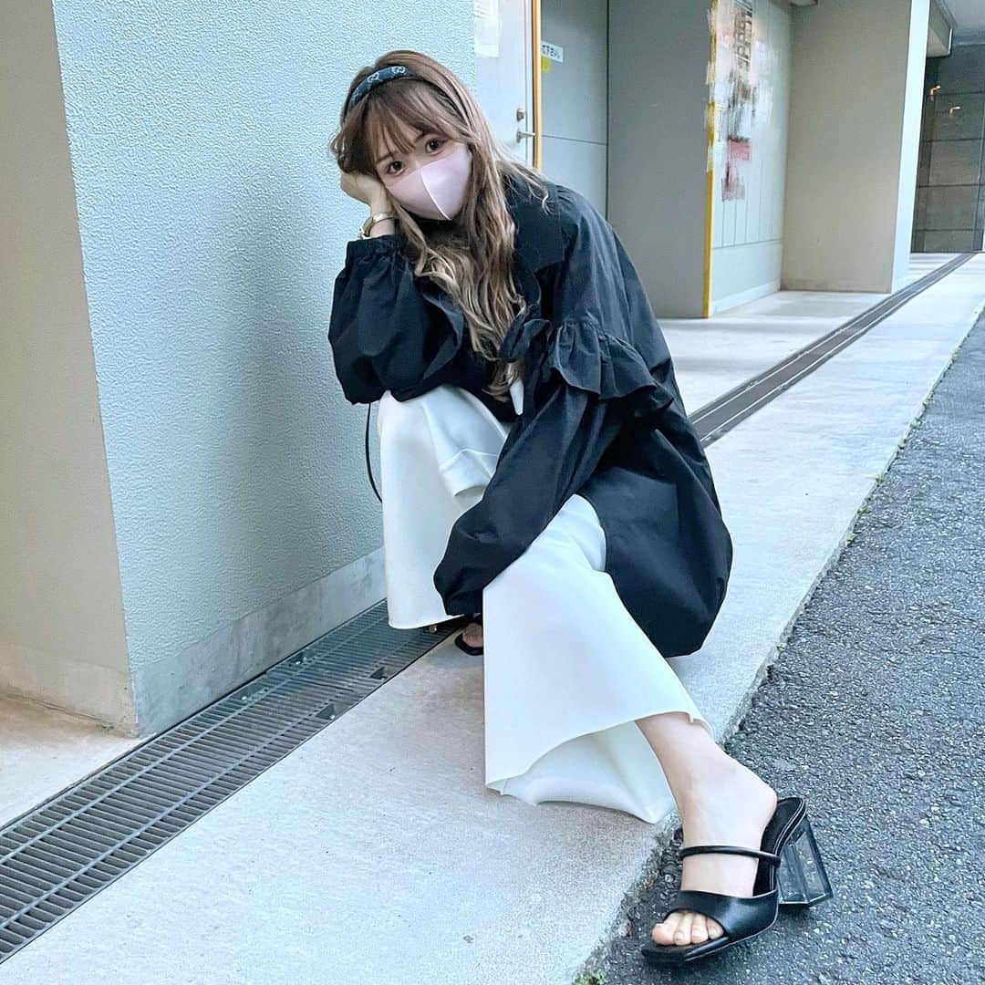 浦西ひかるさんのインスタグラム写真 - (浦西ひかるInstagram)「@spiralgirl_official の クリアヒールのサンダル👡 めっちゃ歩きやすいしかわいい😺❤︎」5月21日 14時35分 - uranishihikaru