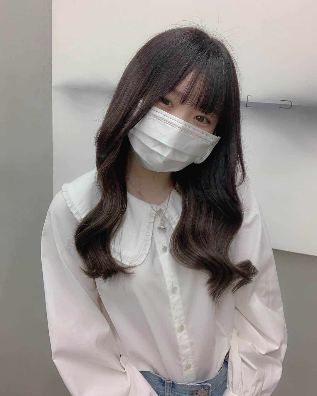 平野夢来（ゆぴぴ）のインスタグラム：「お久しぶりに佐伯さんに　#シールエクステ 　#エクステ　して頂きました♡ 今回もとゅるんとゅるでさらさら~😘💖」