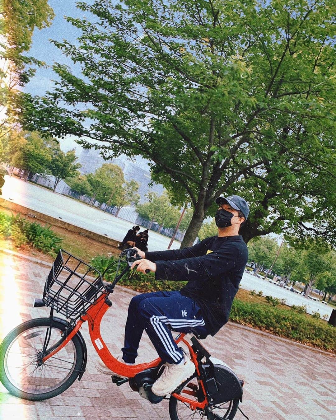 渋谷ジャパンさんのインスタグラム写真 - (渋谷ジャパンInstagram)「大人になってからの自転車たのしすぎん？ #自転車 #チャリ  #サイクリング  #レンタサイクル  #お台場  #休日  #海  #自然  #ガンダム  #晴れは加工 #実際はずっと小雨しんどかった #梅雨」5月21日 16時55分 - shibuya_japan