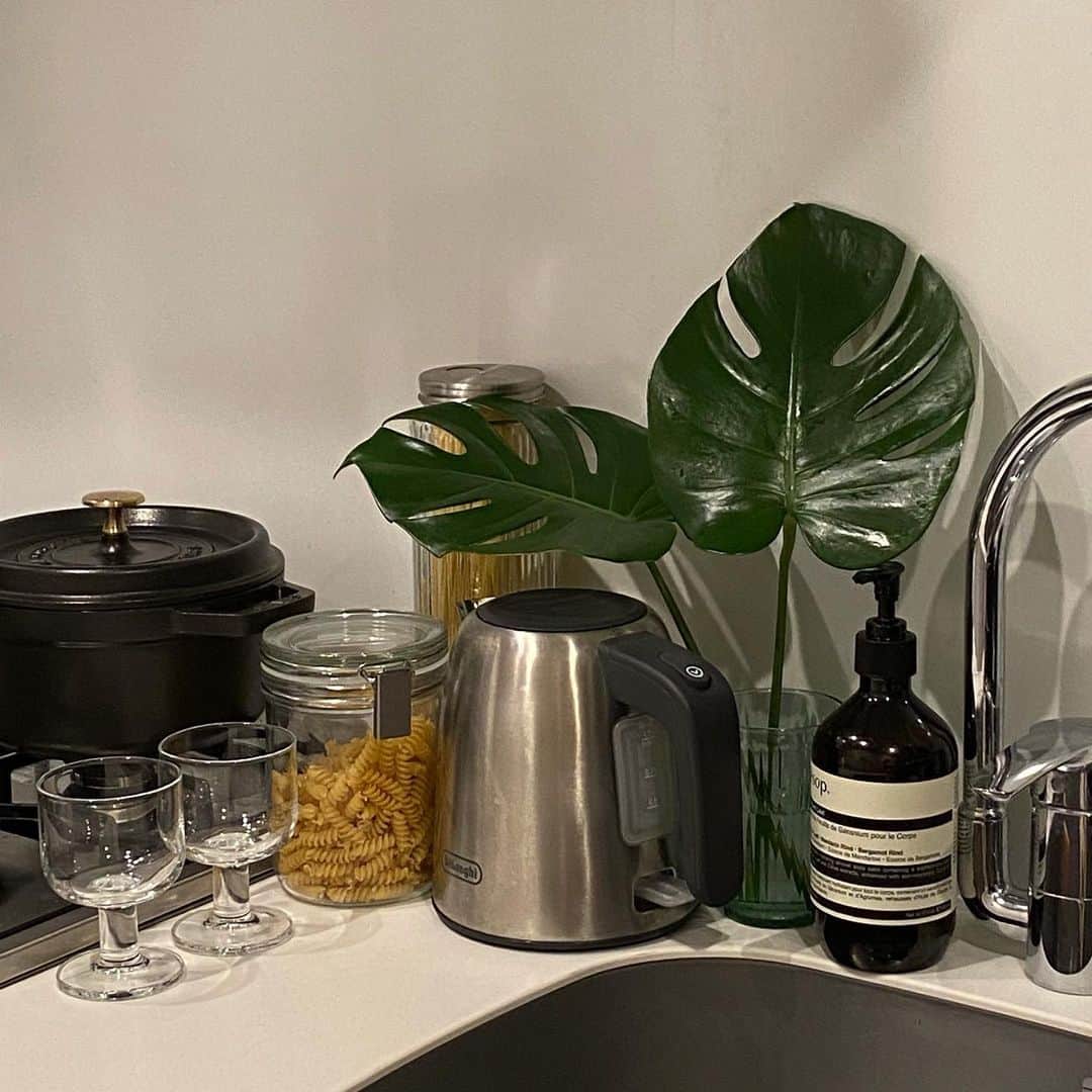 保坂美亜のインスタグラム：「#homesweethome #미아의방에서」