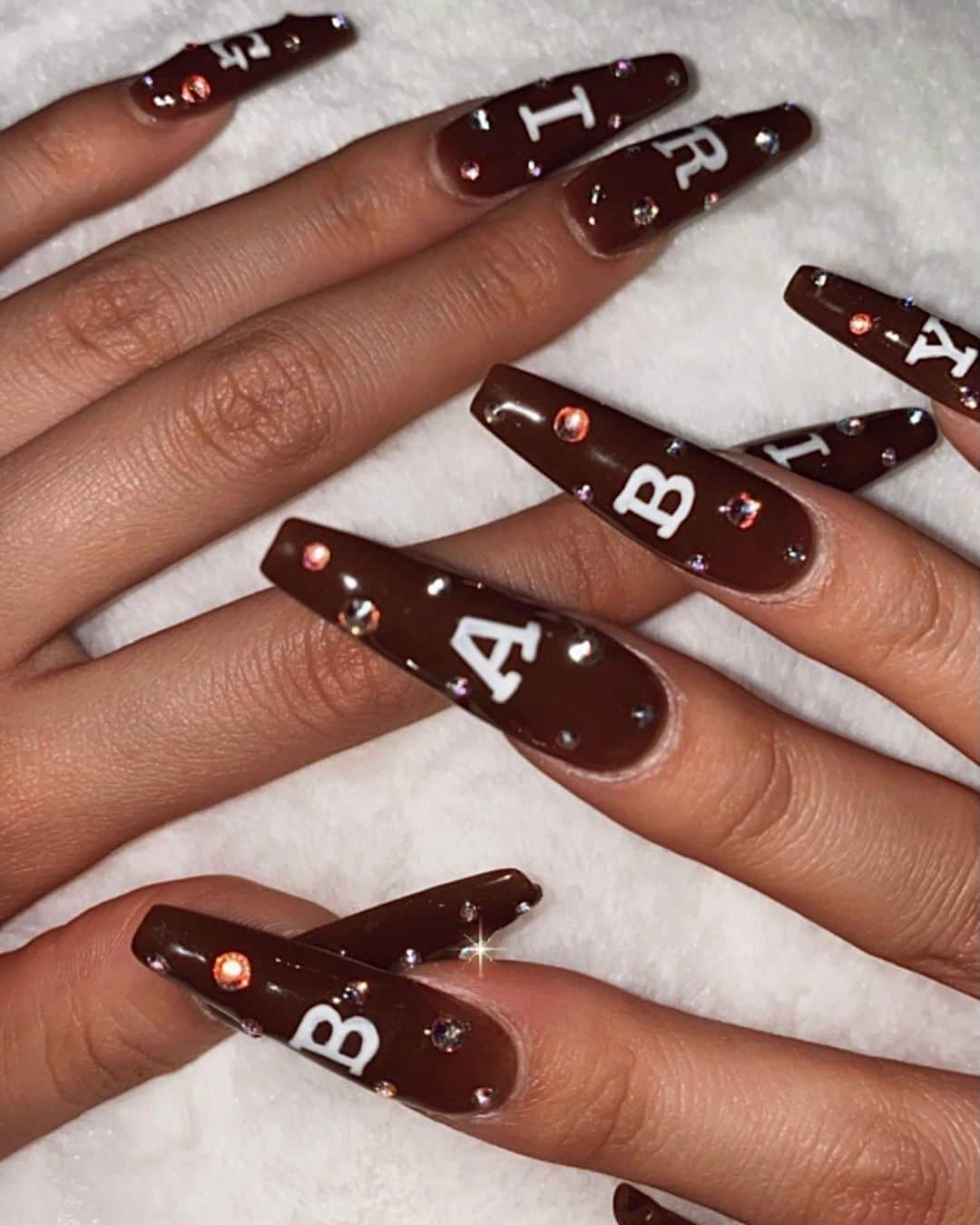 みみさんのインスタグラム写真 - (みみInstagram)「💅🏼✨ @_tabasa.nail_  @rounge_nail_shibuya   #brownnails #スカルプ #スカルプネイル」5月22日 17時24分 - __mimi.33_