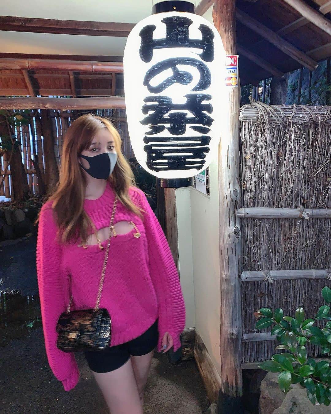 濱野りれのグルメインスタ