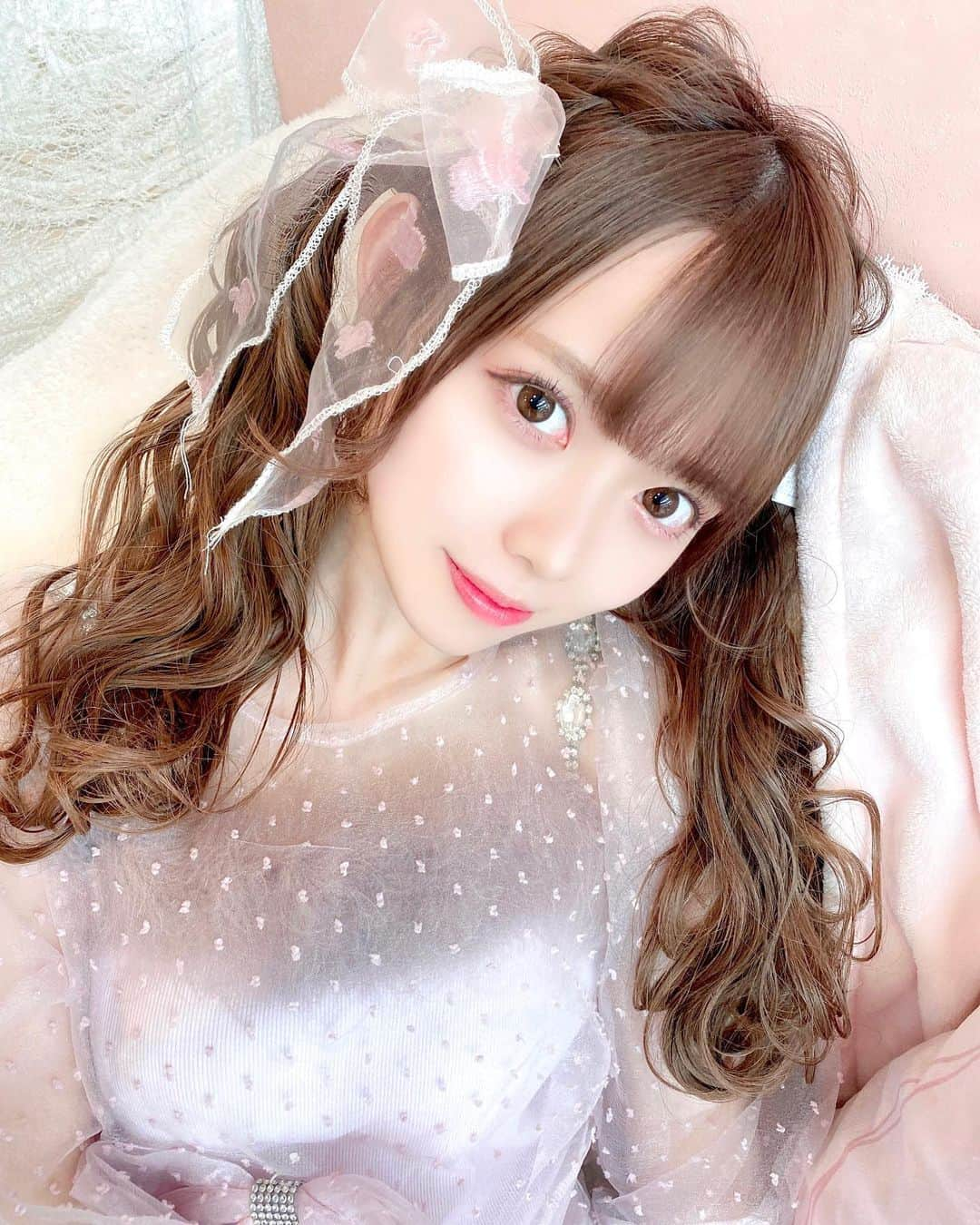 松本ももなさんのインスタグラム写真 - (松本ももなInstagram)「好きっていってほしいな…♡  #ツインテール #ヘアアレンジ #量産型コーデ #量産型 #量産型女子 #量産 #ぴえん系女子 #japanese #kawaiigirl #kawaiifashion #jfashion #japanesegirl #japaneseidol」5月22日 23時19分 - momona.1012