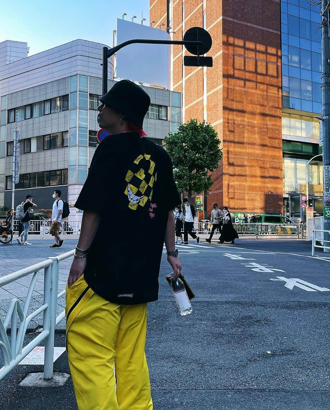高木琢也さんのインスタグラム写真 - (高木琢也Instagram)「黄色ブーム💛🖤 #また来週💇‍♂️💈 #予約解放も来週 #黄色男」5月23日 21時54分 - takagi_ocean
