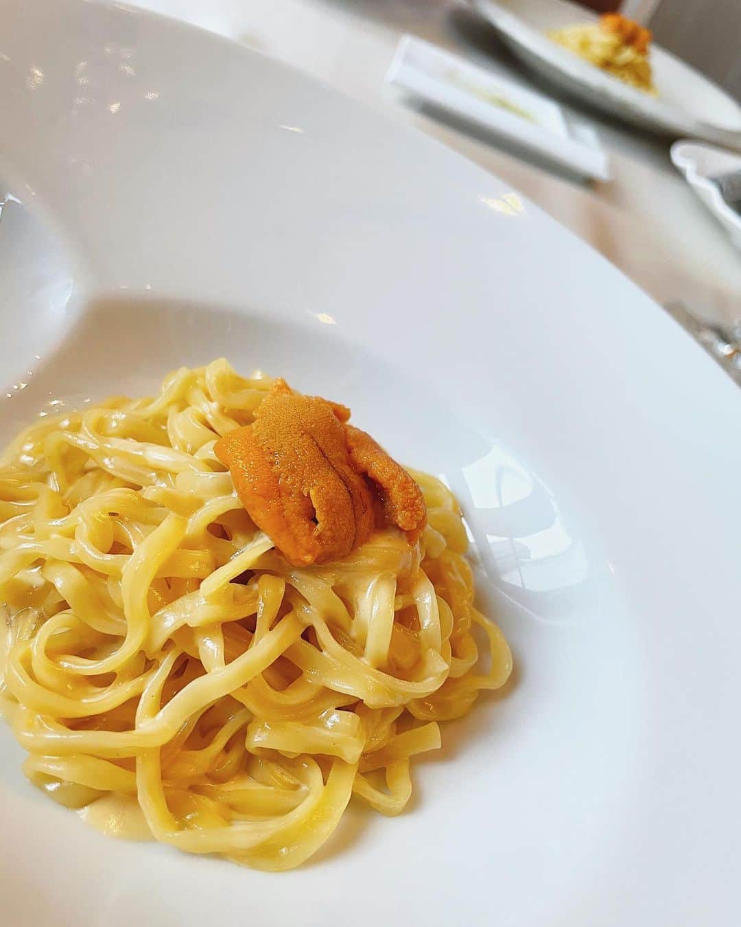桃華絵里さんのインスタグラム写真 - (桃華絵里Instagram)「🇮🇹🍴🌹  Luccicore #italy #dinner #cucinaitaliana」5月23日 22時11分 - _momoka828_