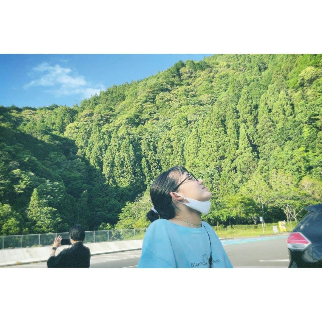 佐々木莉佳子さんのインスタグラム写真 - (佐々木莉佳子Instagram)「﻿ 四国2日間、楽しかったです🙏🏻💖﻿ ﻿ ﻿ かわむが嬉しそうで幸せそうで﻿ 私まで幸せを沢山分けてもらいました💞﻿ ありがとう☺️❕❕﻿ 笑顔キラキラで可愛かった🥰﻿ （@ayano_kawamura.official）﻿ ﻿」5月23日 23時03分 - rikako_sasaki.official
