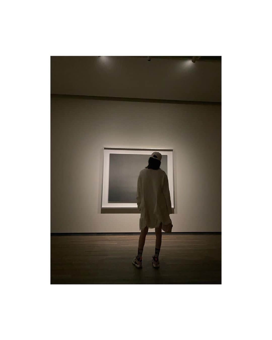 山本ソニアのインスタグラム：「⬜️⬛️ #moa美術館   お庭も素敵でした🌱🍵⛩」