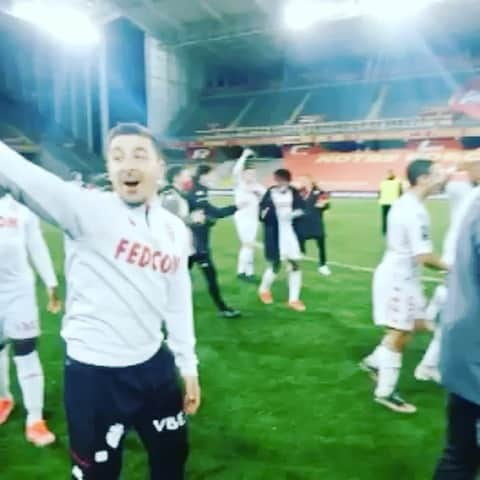 ステヴァン・ヨヴェティッチのインスタグラム：「Champions Leagueee achieved 🔥🔥❤️❤️ @asmonaco」