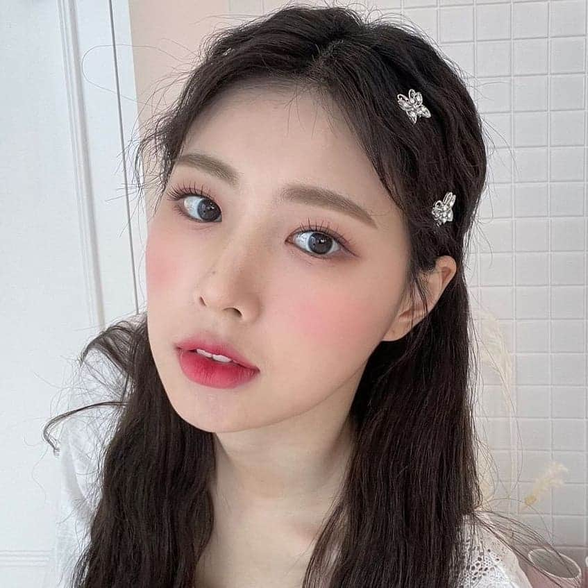 カン・ヘウォンさんのインスタグラム写真 - (カン・ヘウォンInstagram)「A princess ❤ _._ [#IZONE #HYEWONIZONE#PRODUCE48#PD48#프로듀스48#MNET#KANGHYEWON#HYEWON#강혜원#Kpopdol#likeforfollow#followforlike#like4like#l4l]」5月24日 0時18分 - hyewon__izone