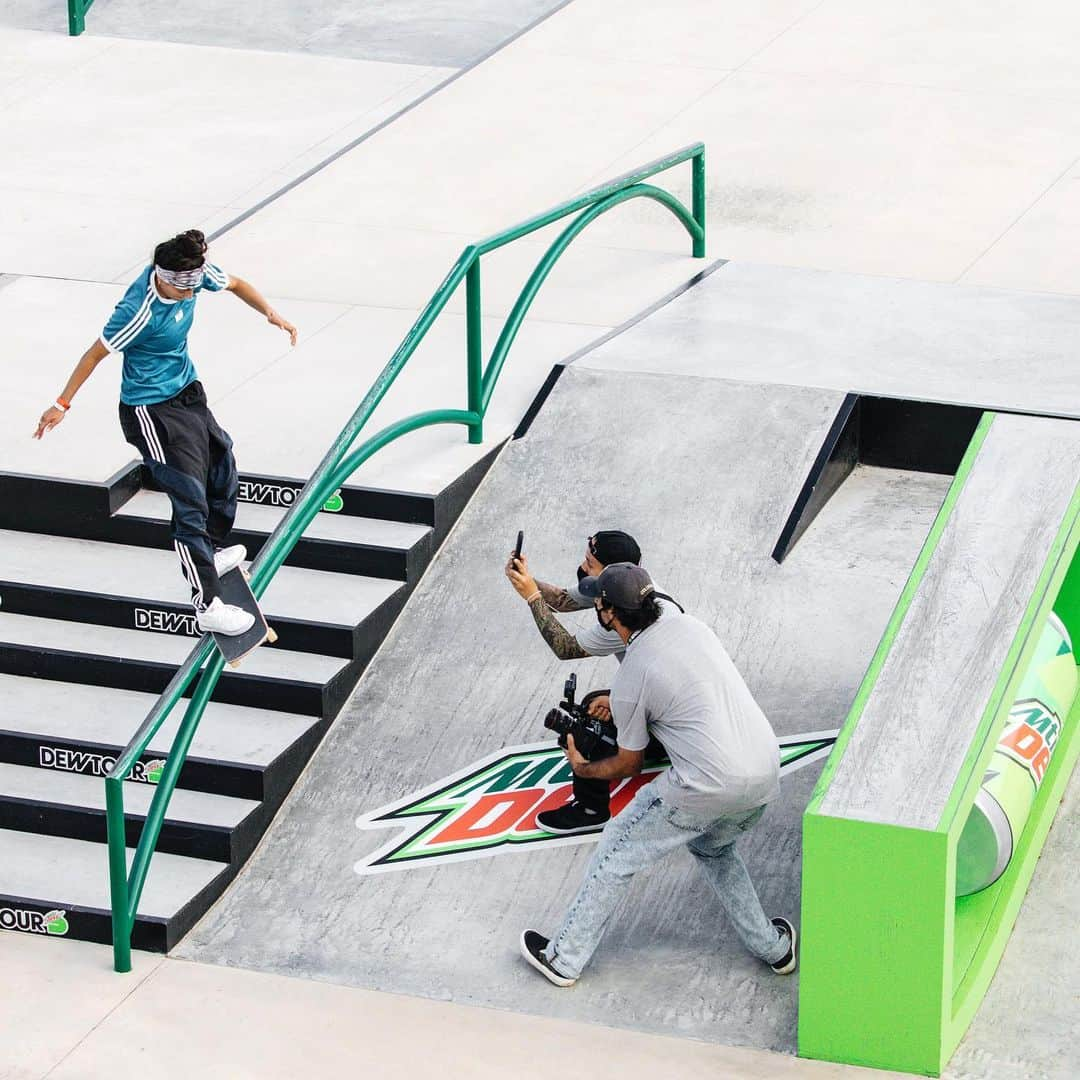 マライア・デュランさんのインスタグラム写真 - (マライア・デュランInstagram)「Feeling closer to the person I’m striving to be on this journey🛹Thank @mountaindew and @dewtour for all the support. 💚 Good luck to the finalist today! 👌Next stop .... Italy 🍿  📸: @samuelmcguire」5月24日 1時30分 - mariahduran_