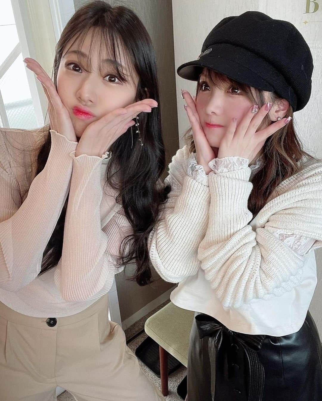 鈴木ふみ奈さんのインスタグラム写真 - (鈴木ふみ奈Instagram)「写真は前のだけど @b_carat.bykoritorinic に行った時に偶然れーなちゃんに会えた時の🤣❤️  ずっと通ってるお気に入りのサロン💕杉崎先生ありがとうございました🙏✨ #美容女子 #美容 #杉崎先生 #きゅきゅっと美容鍼 #BCARAT式美容鍼 #BCARATbykoritorinic #BCARAT #Beauty #Body #Balance #笹塚 #笹塚美容鍼 #美容鍼 #美顔鍼」5月24日 16時54分 - fuminasuzuki