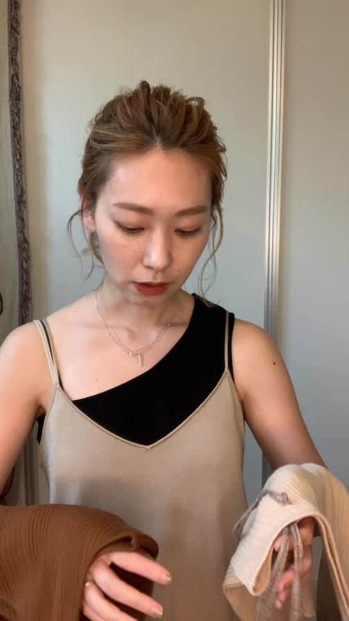 YU-U（工藤由布）のインスタグラム：「アーカイブできたーっ😭そんな自分を褒めたい🤣🤣 みんな📣 いろんな合わせ方して楽しい夏を過ごそう🌞 ターバンたちのことは @_.irodori._ に聞いてみてね☺️ 服は在庫終わればおしまいなので今しかないよ🙊 受注受付は月末まで💓 @volito.refeir ・・・ #refeir #イロドリターバン #イロドリリボン」