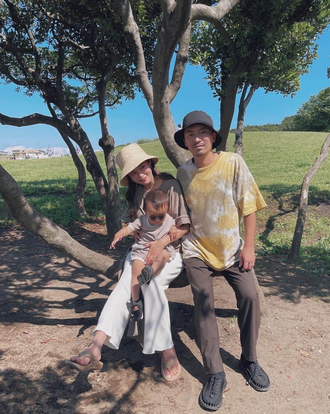 佐野真依子さんのインスタグラム写真 - (佐野真依子Instagram)「公園SUNDAY☀️ ５月らしいテリテリのギラギラの 日曜日だったね🙈」5月24日 15時39分 - sanomaisanomai