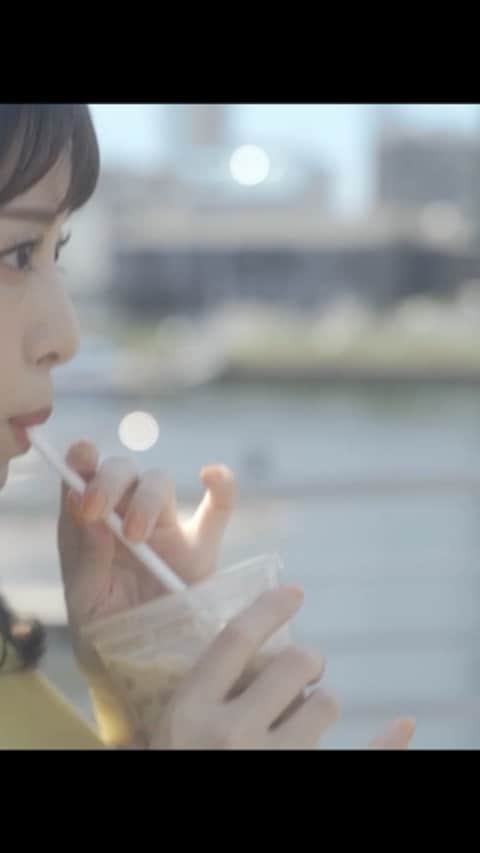 寺田安裕香のインスタグラム：「goodblue'「サマータイムランデヴー」﻿ 出演させていただきました🌈﻿ ﻿続きはYouTubeで観てね！！ トップページにリンクします✨ ﻿ ﻿ 制作：Penny Candy Studio﻿ 監督：大崎遼﻿ 助監督：榊原由希乃﻿ 撮影補助：凌哉﻿ スチール：小野寺杏﻿ ﻿ 主演：寺田安裕香・アメカズフミ﻿ ﻿ ﻿ #ぐどぶる #goodblue'﻿ #サマータイムランデヴー #pennycandy﻿studio #mv #公開 #music﻿」