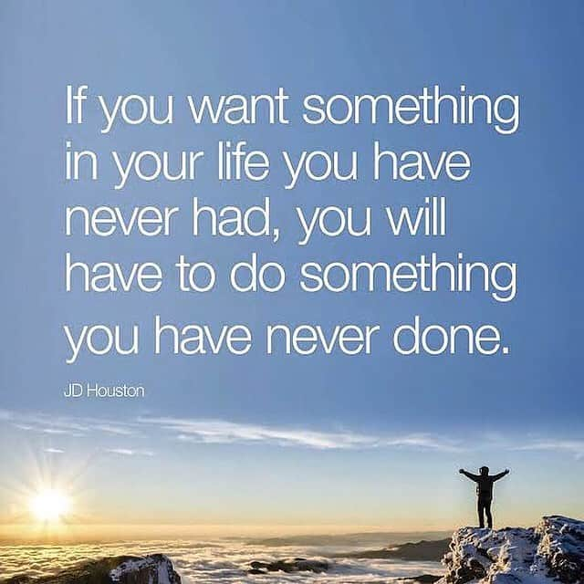 Jade Furutaさんのインスタグラム写真 - (Jade FurutaInstagram)「If it hurts it’s because it’s working😉 I have a personal thing I like to call “the law of effort and reward”, which basically means that if you push yourself to to something you are scared, or lazy about... you get a gift from the universe/ God🎁(or giftS!) sometimes nearly instantly!💫 have you had this experience before?🥰😘 #getoutofyourcomfortzone #makeyourownmiracleshappen  . . . . . . . . . . . . . . . . . . . . . . . . . . . #観光インフルエンサー #japaninstagramers #インフルエンサー #インスタグラマー #inspirationalthoughts #inspirationalwomen #inspirationalmessage #thelawofattraction #motivationalquoteoftheday #motivationalwords #pushyourselftothelimit」5月24日 21時19分 - jadefuruta