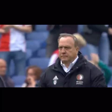 マルティン・シュクルテルのインスタグラム：「Thank you for everything BOSS!!All the best for the future 🙏🏻#dickadvocaat #zenit #fenerbahce」