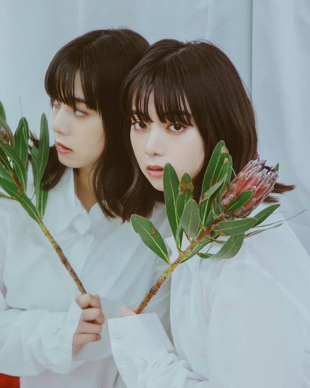 のインスタグラム：「With online  花違いも🥀」