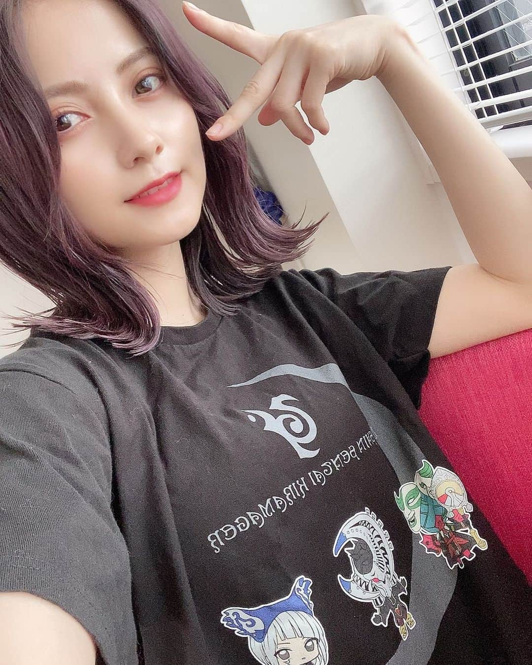 桃月なしこさんのインスタグラム写真 - (桃月なしこInstagram)「久々のジム〜 ヨドン軍Tシャツ〜  @styleshown_gym  #桃月なしこ #なしこたそ #赤坂パーソナルトレーニング #STYLESHOWN #スタイルショーン #美脚ジム #筋トレ #筋トレ女子 #トレーニング #gym #traning #fitness #トレーニングウェア」5月24日 22時25分 - nashiko_cos