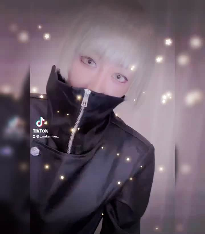 若月雅のインスタグラム：「初めてのてぃくとく。大目に見てね。笑 . . #tiktok #れをる　#reol #第六感　 #踊ってみた #コスプレ　#コスプレイヤー #cosplay #呪術廻戦　#呪術廻戦好きと繋がりたい  #狗巻棘　#推しが尊い  #角色扮演 #movie #🙆‍♀️  #歌い手好きと繋がりたい  #anime #japan」