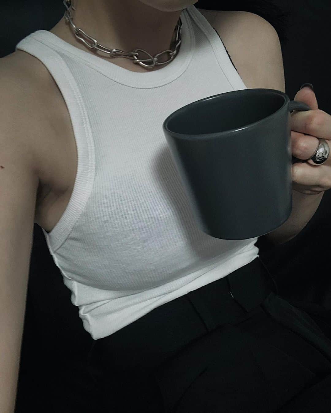 木村穂乃香さんのインスタグラム写真 - (木村穂乃香Instagram)「Chill time ☕️  #chill#mood#coffee#coffeebreak」5月25日 21時35分 - 15honoka