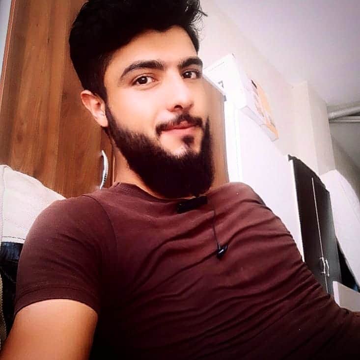 宮田志乃のインスタグラム：「Adam olmak kuruş ile değil, Duruş ile ölçülür.」