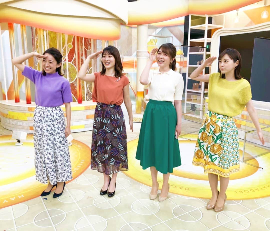 TBS「はやドキ！」のインスタグラム：「今夜は皆既月食が見られるそうです🌛 夜8時すぎに、南東の空を見上げてみてください🎵  皆川  #皆既月食 #今夜 #山本里菜 #若林有子 #皆川玲奈 #アナウンサー #池田沙耶香 #気象予報士 #はやドキ #tbs」