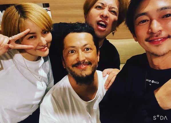 希良梨のインスタグラム：「言いたいことが言えないこんな世の中で、何でも言える同窓会じゃ💚  いけ、ゆーた、ようすけ、 相変わらずNice HEARTで最高だぜ！！💚   #love #japan #like4like #simple #nature #taiwan #momlife #followforfollow #follow4follow #kirari #希良梨 #アニメ好きな人と繋がりたい #漫画好きな人と繋がりたい」