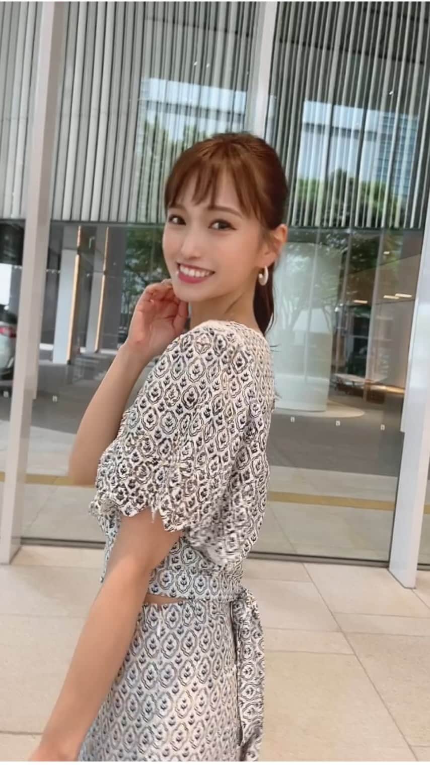 のインスタグラム：「💐🪞💐🪞💐  #引地裕美 #モデル #rq #レースクイーン  #UMine #mercuryduo #マーキュリーデュオ #リゾートワンピース #ワンピース  #얼스타그램 #照片 #粉我  #ゆうみ服 #패션스타그램 #데일리코디 #패션 #时装」