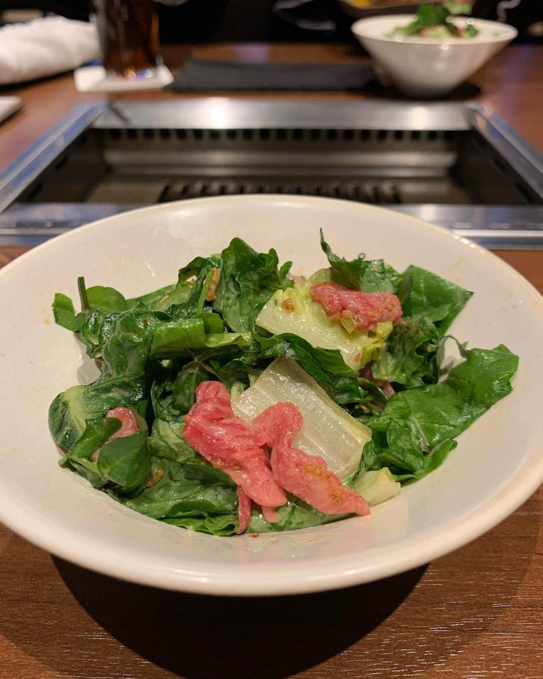 山田菜々さんのインスタグラム写真 - (山田菜々Instagram)「冬にすずと食べに行った焼肉やさん。 美味しくてほっぺを落とす寸前だった すずちゃんと素晴らしいお料理を ぜひご堪能ください🤤♡笑  #うしごろ #うしごろ表参道 #ushigoro #すずちゃん#こんな豪華な焼肉はほぼ初めて#東京ってすごいやろ #☺️」5月26日 14時11分 - tannana.yamada