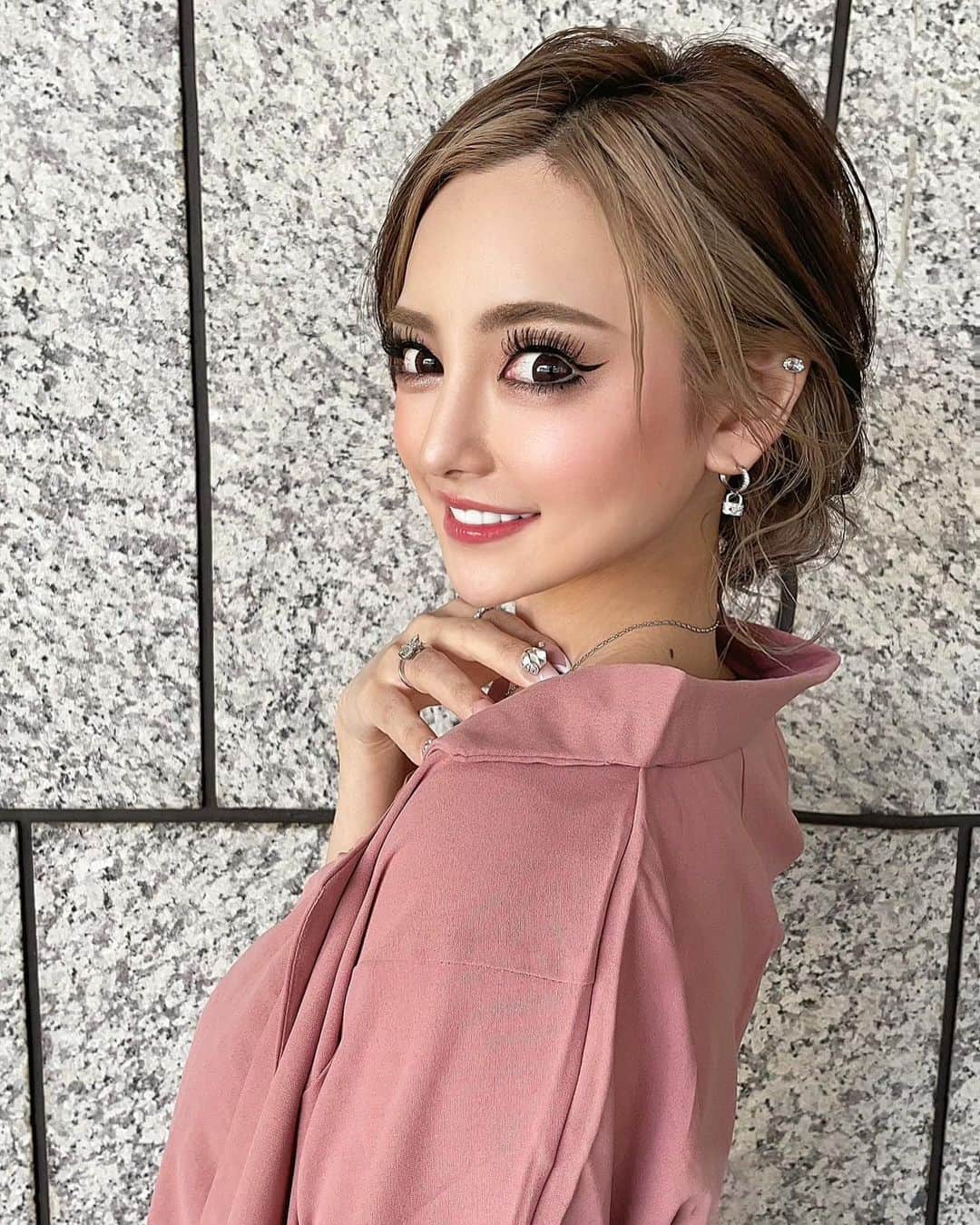 葉月芽生のインスタグラム