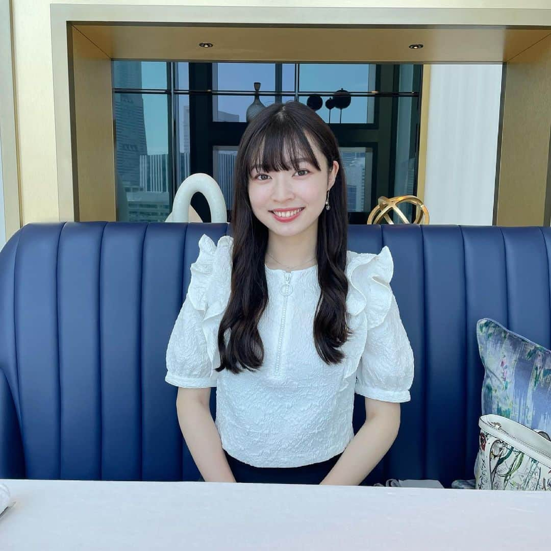 齋藤万莉奈のインスタグラム：「お気に入りのZARAのトップス🗽🤍」