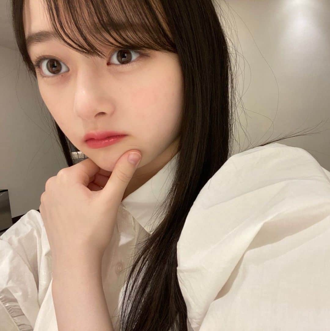 高比良由菜さんのインスタグラム写真 - (高比良由菜Instagram)「・ 今日はスーパームーンの皆既月食 が見られる日なんだって🌙*ﾟ ・ 私のところは雨で見えないから残念🥲  みんなのところは見えるかな？？ ・ #高比良由菜#ゆなな#nicola#ニコラ#ニコモ#スーパームーン#皆既月食#月」5月26日 20時23分 - yuna_takahira_official