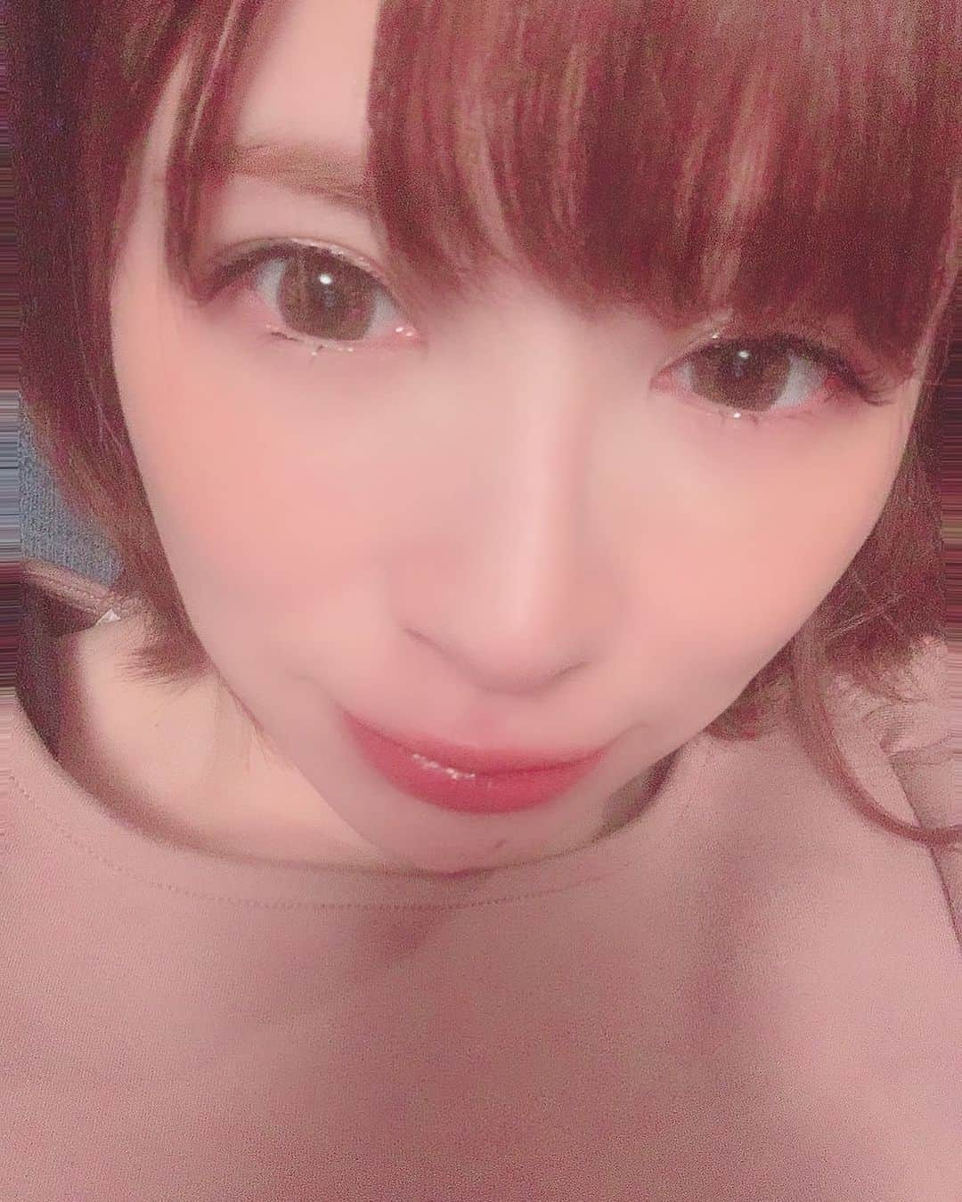 手島優さんのインスタグラム写真 - (手島優Instagram)「・ 先日〜寝違えた首を @bodyremaker.2018 さんで治して頂きました❗️  即治って嬉しい😭ありがたやぁー！！ アゴに出来たでっかいニキビも鍼で治療してもらったら…赤みがどんどん引いてほぼ完治‼️めちゃくちゃ感動🥲　 す、、すごい！！すごすぎる✨  いつもありがとうございます♪ゴッドハンド先生‼️‼️  #bodyremaker鍼灸治療院 #鍼灸院　#整体　#ゴッドハンド　#ありがとうございます　#寝違え　#ニキビ　#ケア　  #こんばんは　#晴れ」5月26日 20時24分 - tejimayuu0827