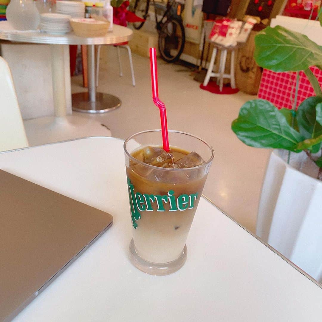 尾形春水さんのインスタグラム写真 - (尾形春水Instagram)「☕︎」5月26日 22時07分 - harunaogatajp